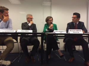 La France peut-elle devenir un hub européen de la Fintech ? La France peut-elle devenir un hub européen de la Fintech ?