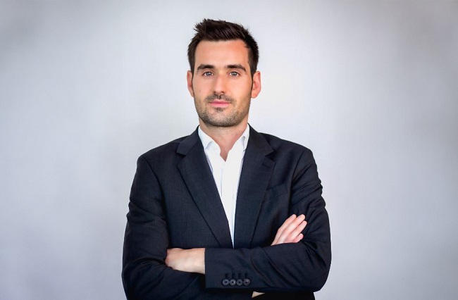 Shares renforce son offre CGP avec l’arrivée de Jonathan Cohen